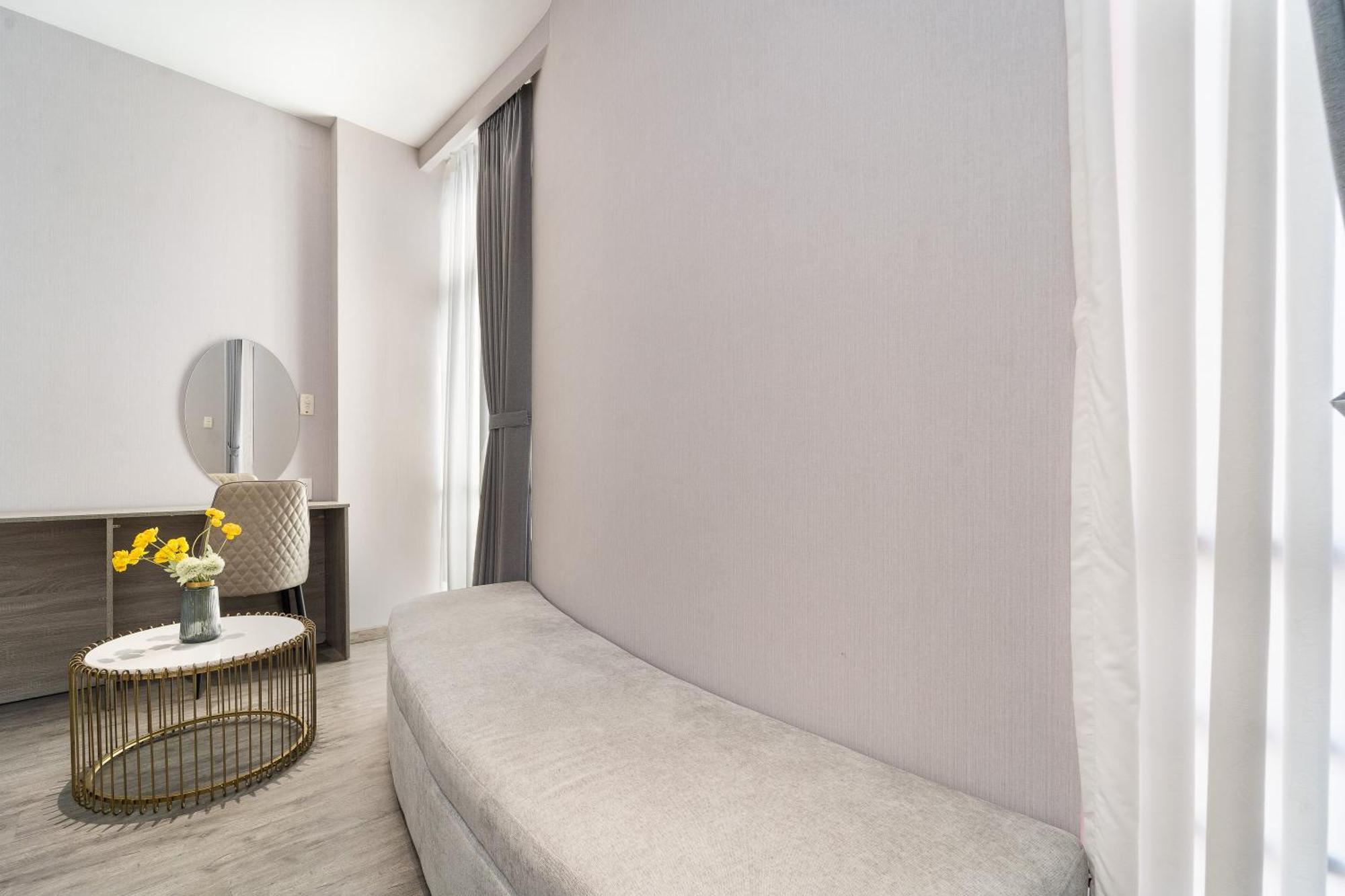 Aparthotel Convinia - Free Pick Up Airport & Laundry